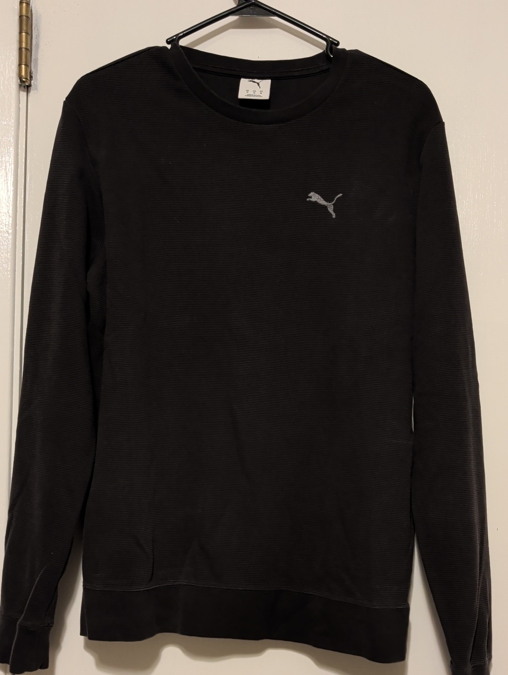 Puma Black Men's Crewneck Sweatshirt with Silver Logo